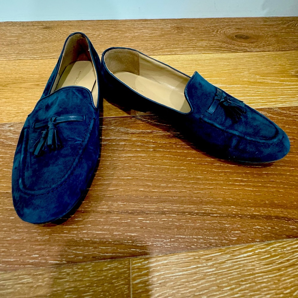 Ann Taylor Blue Suede Loafers Size 10